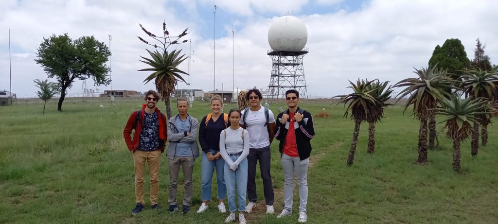 group photo of international students