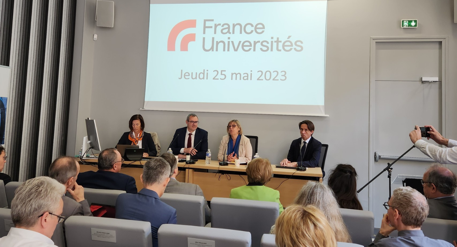 Présentation de l’Université de La Réunion à la Ministre de l’Enseignement supérieur et de la Recherche