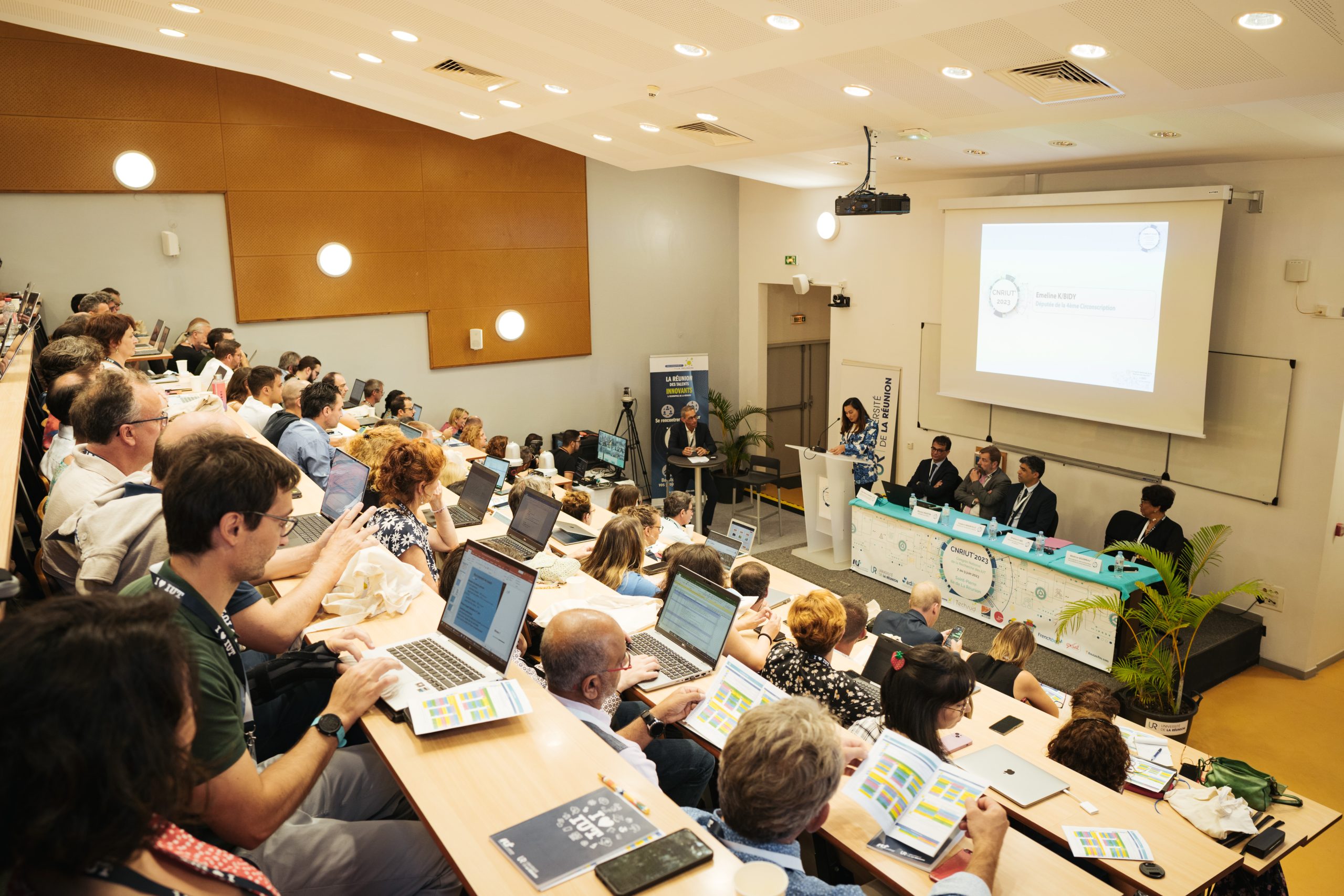 L’IUT de La Réunion accueille pour la première fois le Congrès National de la Recherche des IUT