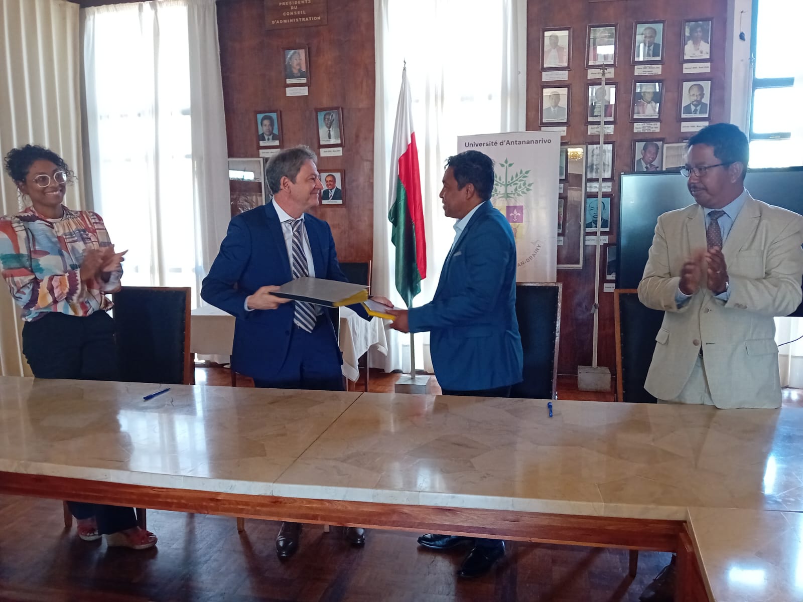 Signature d’un partenariat structurant entre l’Université de La Réunion et l’Université d’Antananarivo pour le développement de la médecine générale dans l’océan Indien