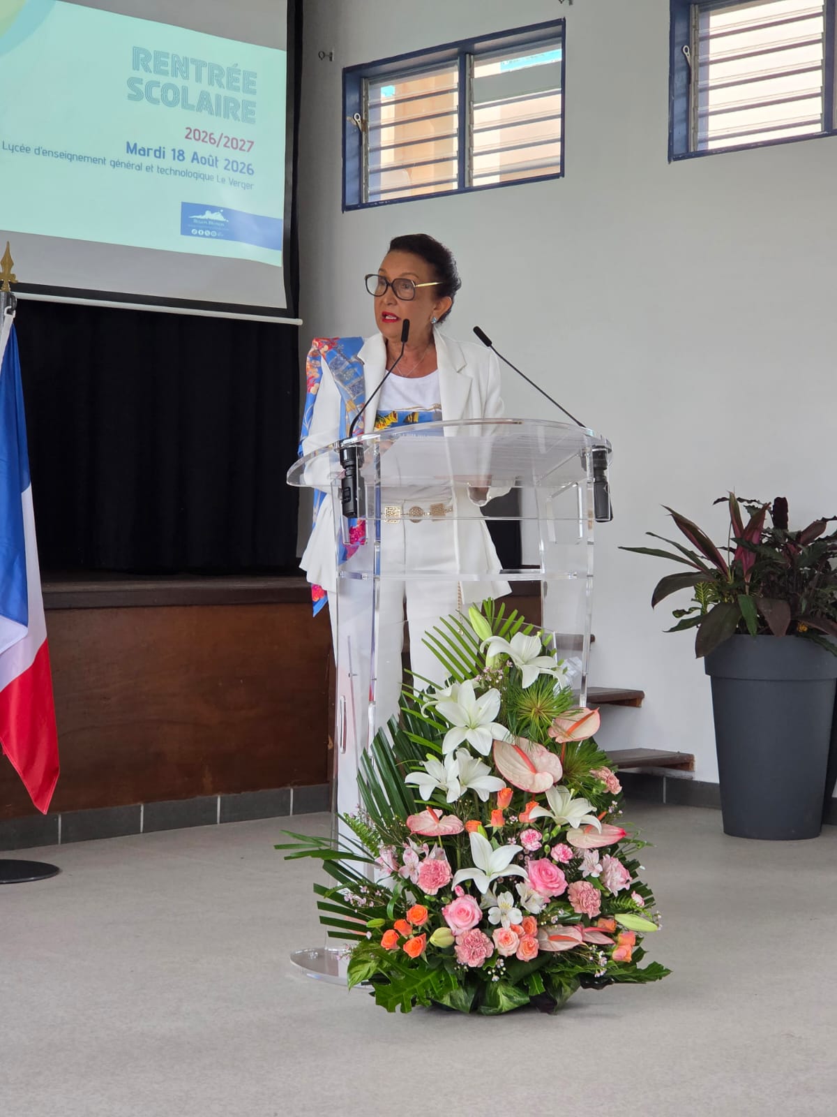 Huguette BELLO, Présidente de Région